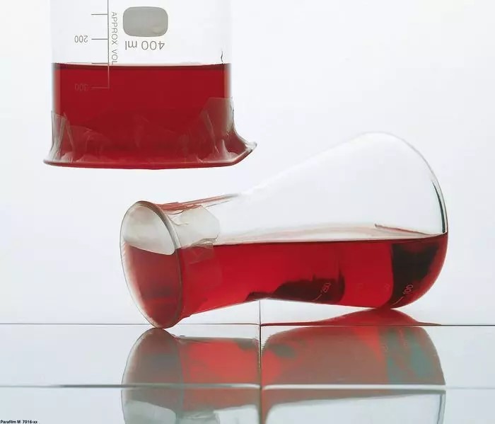 Parafilm in use.jpg