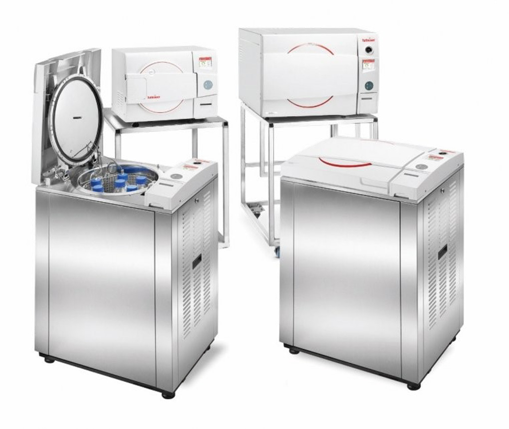 Tuttnauer_vertical-autoclaves-hp.jpg