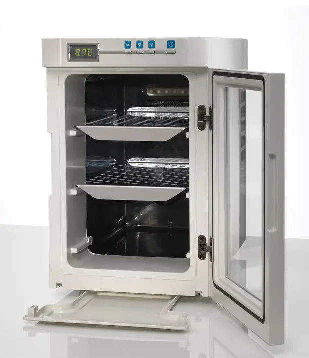 [4009190] Inkubator Heratherm COMPACT, 18 lit.