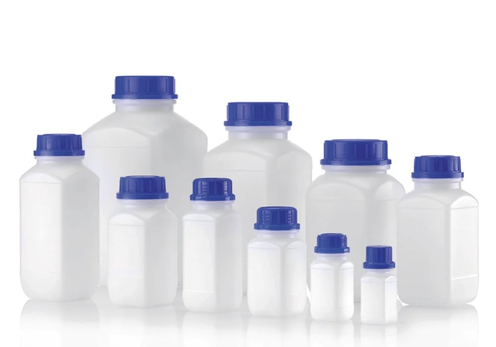 HDPE flaska, fyrkantig, matt, u. lock, 1500 ml vit